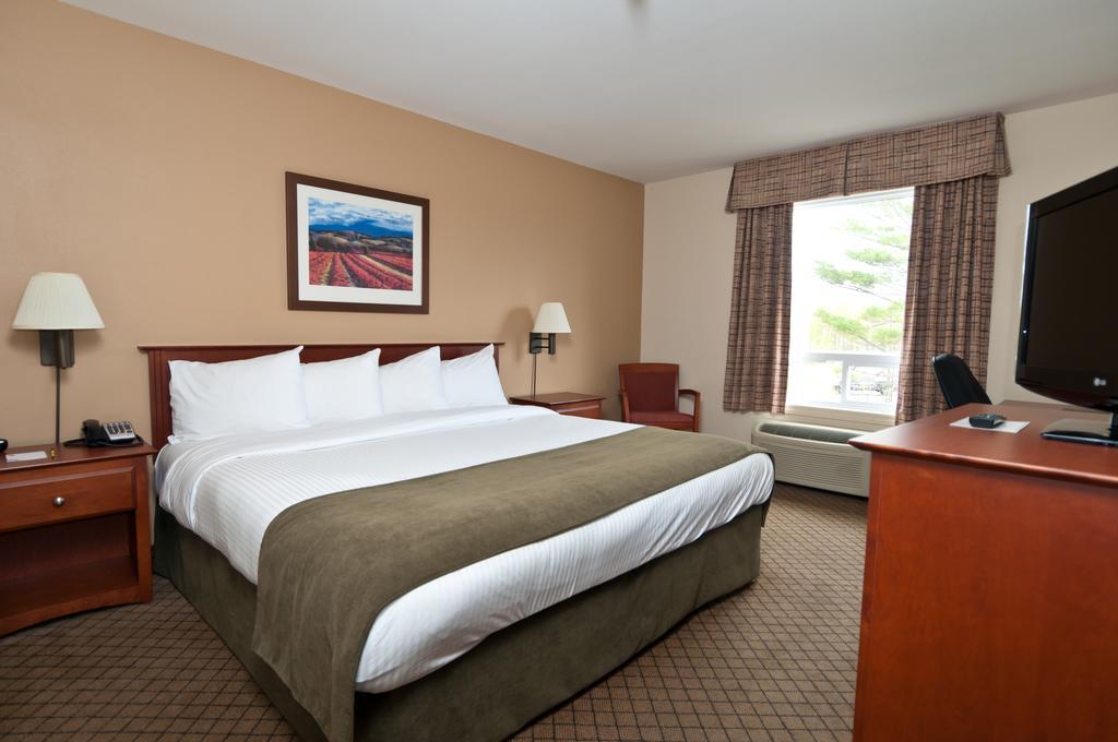 Quality Inn Airport Dieppe Moncton Exterior foto