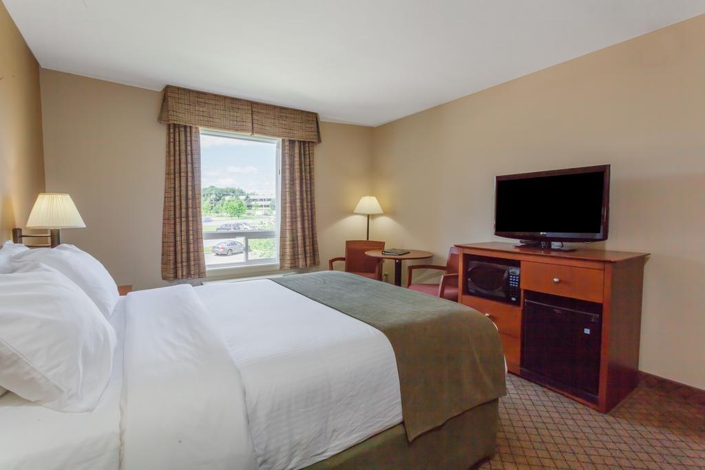 Quality Inn Airport Dieppe Moncton Exterior foto
